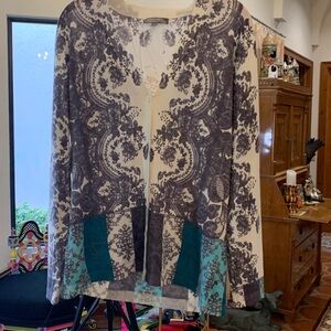 Neiman Cashmere Cardi